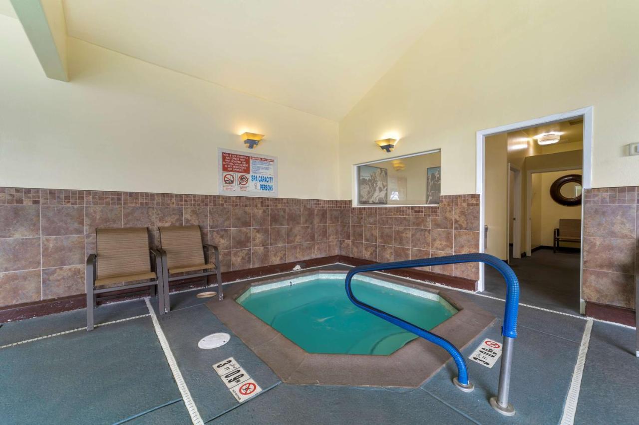 Western Northwoods 3* Crescent City