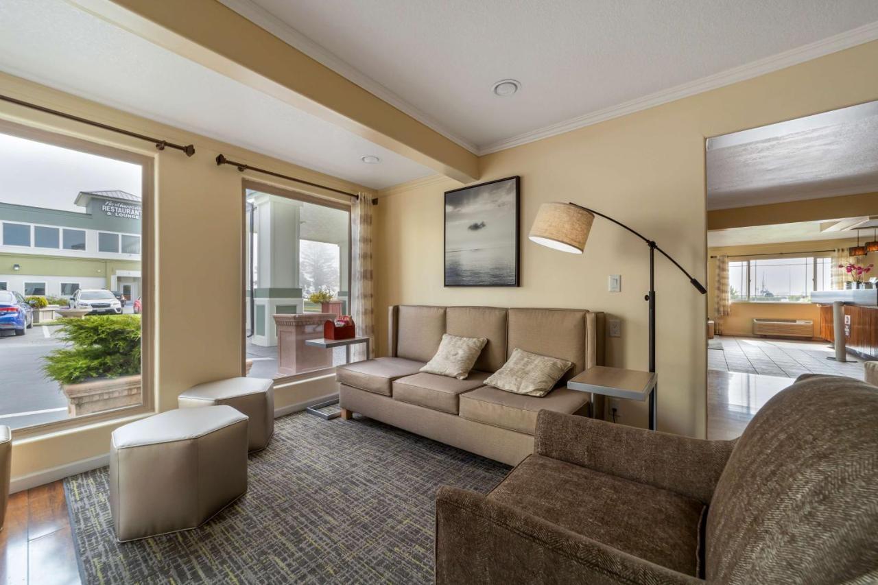 Hotel Western Northwoods 3*
