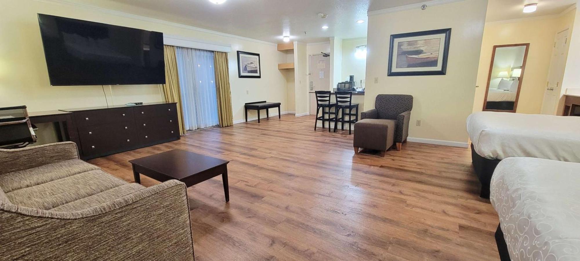 Hotel Western Northwoods 3*